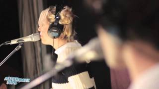 Twin Sister - &quot;Stop&quot; (Live at WFUV)
