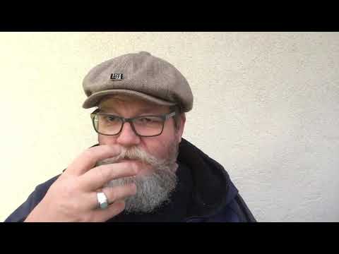 Rattray’s #7 Reserve Savinelli Venezia 320