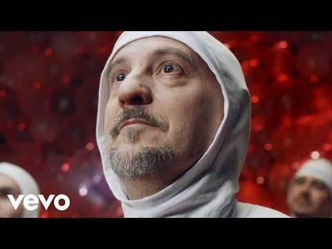 Bersuit Vergarabat - Me Voy (Official Video)