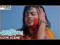 Chala Bagundi Movie Naveen Asha Saini Superb Love Scene Srikanth Naveen Shalimarcinema