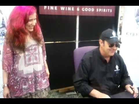 Dan Aykroyd signs Crystal Skull Vodka for Irish Mike