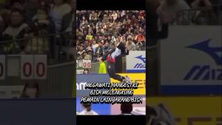 Download lagu MEGAWATI HANGESTRI BISA MELENGKUNG SAAT PUKUL BOLA mp3