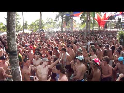 Universo Paralello #11 - Day Din