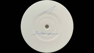 Interwax U.K. - Uncomfortably Numb [Syndrome Audio]