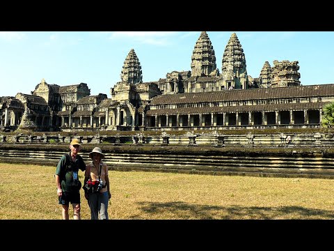 Les 100 Merveilles du Monde - Angkor Vat, Golden Bridge, Mont Saint-Michel, Acropole
