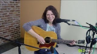 Live from the KBCS living room: Kris Delmhorst