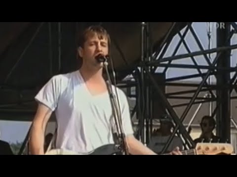 Matt Sharp - Taking a shit (Weezer)