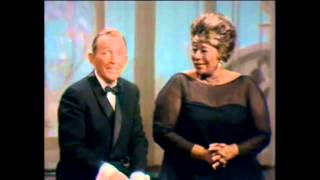 Bing Crosby &amp; Ella Fitzgerald - White Christmas