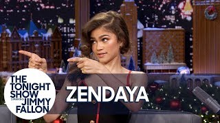 Zendaya Shows One of Her and Zac Efron&#39;s Trapeze Fails for The Greatest Showman