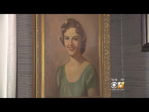 Woman Discovers Stolen Painting Of Her Mother Hanging In Dallas Bar