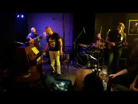 WOWA band w Worku Kości - Księżyc frajer