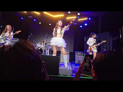 Fake Idol - QWER Rockation 2025 Houston [251112]