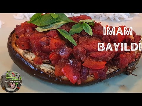Imam Bayildi/ Turkish Vegan Stuffed Aubergine