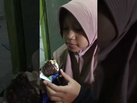 es krim dulu Nisrine naqy heiba