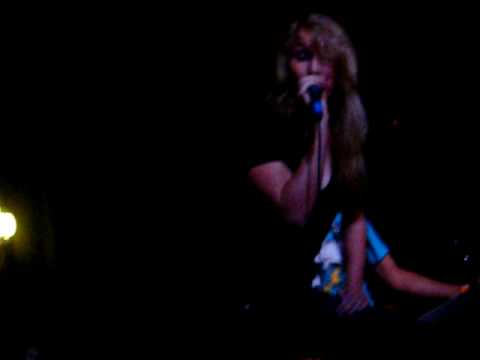 picture me broken-Live Forever