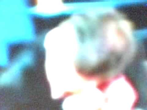 Rove talks to Elmo - ROVE LIVE