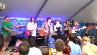 The Mowgli&#39;s Performing The Great Divide at Bonnaroo 2013