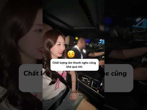 Nhờ người lái hộ mà ai thấy chiếc xe này cũng lắc đầu