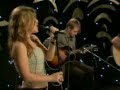 Kelly Clarkson - 01 - Behind These Hazel Eyes (Acoustic Live on VH1 - 18 January 2005)