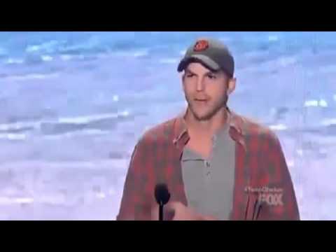 Ashton Kutcher Discurso Emotivo - Teen Choice Awards 2013