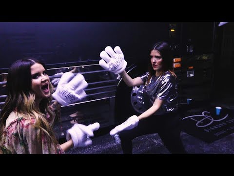 Maren Morris Pranks Niall Horan on Flicker World Tour