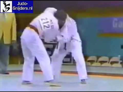 Judo 1984 Los Angeles: Bonnet (PUR) -Ndemba (CMR) [-78kg]