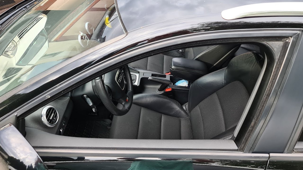 Watch Demontaż ramki drzwi z szybą oraz lusterka bocznego Audi A3 8P now Demontaż ramki drzwi z szybą oraz lusterka bocznego Audi A3 8P