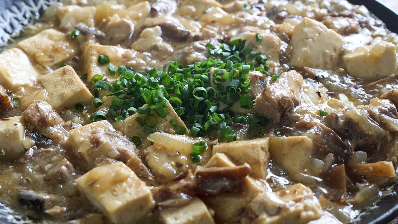 サバ缶豆腐(毎日食える麻婆豆腐風)