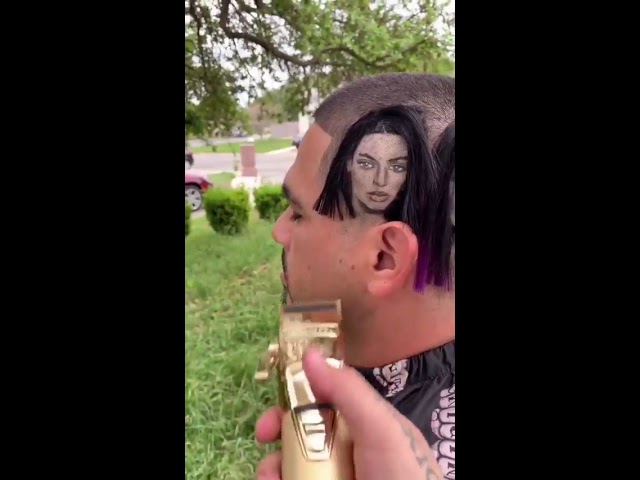 Необычная прическа