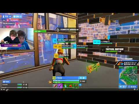 Jacob ogląda klip od Kamiego.