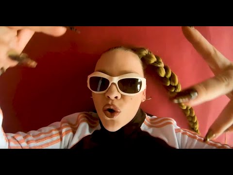 Donna Savage - Rückhand (Prod. by Brenk Sinatra) Official Music Video