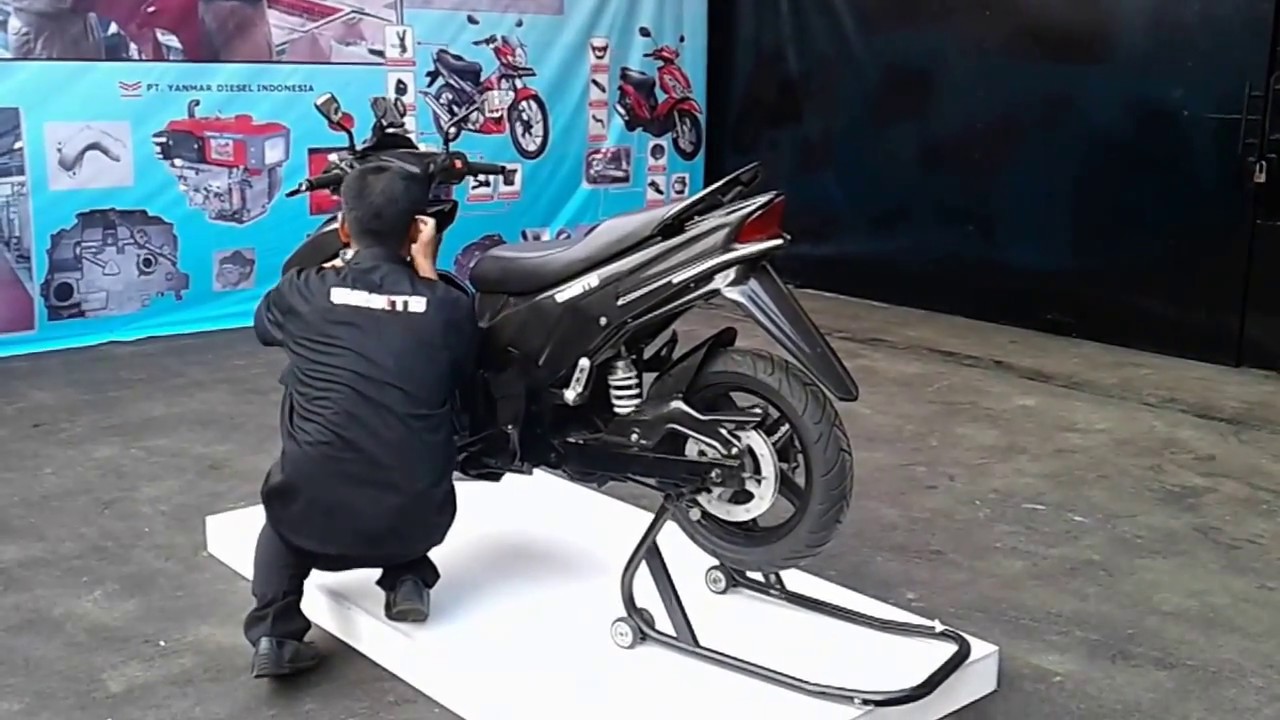 GESITS Skuter Listrik Garansindo dan ITS Segera Produksi Massal