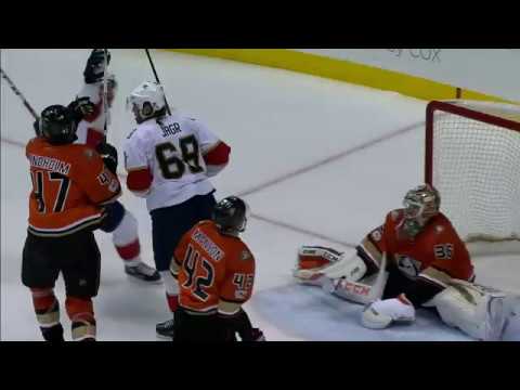 Gotta See It: Jagr turns back the clock, scores incredible goal on Gibson