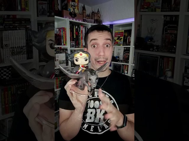 Vídeo relacionado con Funko Pop! Movies: DC - The Flash - Wonder Woman - DC Comics - Figura de Vinilo Coleccionable - Idea de Regalo- Mercancia Oficial - Juguetes para Niños y Adultos - Comic Books Fans