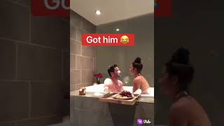 ❤️ Love Romantic Couple 💕  Cute Taking Bath