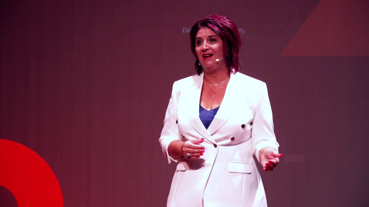 Shar Moore on stage