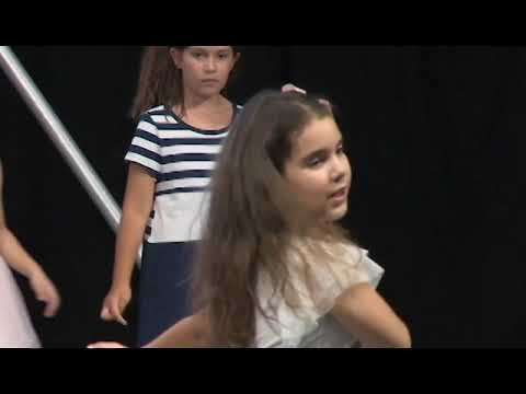 Можам и сакам - Сара Ничевска