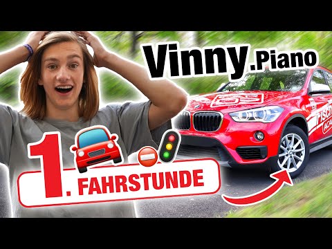 Erste Fahrstunde mit Vinny Piano 😱 | Fischer Academy