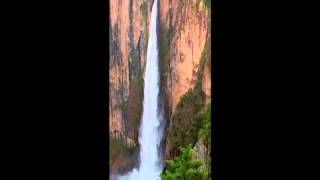 preview picture of video 'Basaseachic Falls, Copper Canyon, Mexico'
