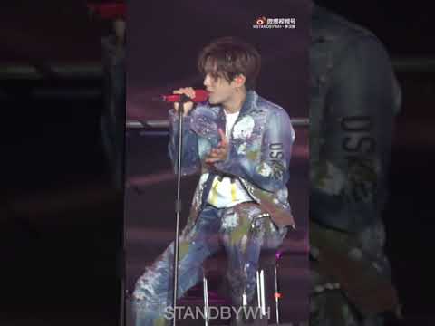 Li Wenhan Focus   LIVE STAGE LUV AGAIN