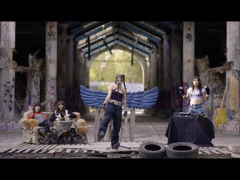 RAYBEN CAP 3: NIÑAS - EMJAY, FLVCKKA, MATHILDE SOBRINO.