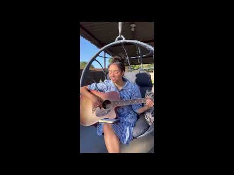 Hino CCB 21 - Não Mais Oprimidos Seremos… - Emaiara Gomes