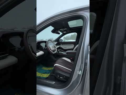 фото geely xingyue l i 0