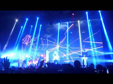 Pet Shop Boys - Thursday (feat Example) Electric tour Chile 13052013