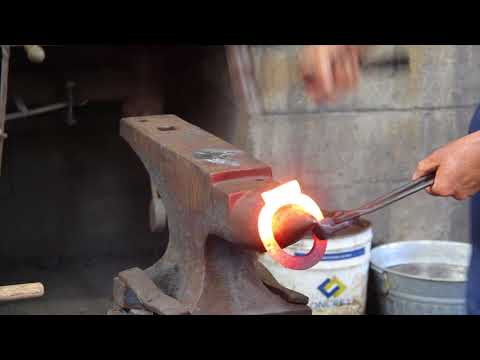 Basic Moves For A Toe-Extension Straight Bar Shoe