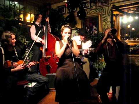 When I get low I get high - The Man Overboard Quintet - Live at Le QuecumBar