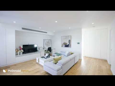 12 Windsor Avenue, Strathmore, VIC 3041, 4 Bedrooms, 5 Bathrooms, House