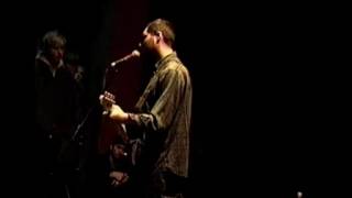 Built To Spill performing Stab