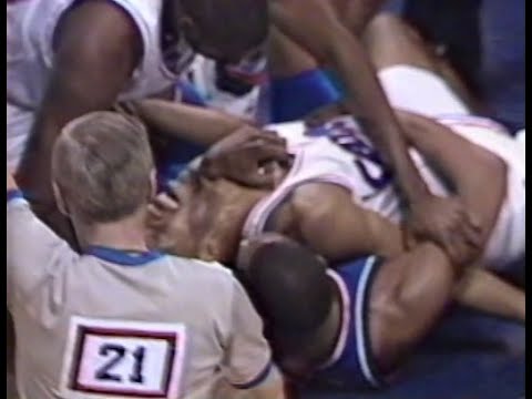 Rick Mahorn Tackles Ron Harper & Tree Throws a Punch (1989)