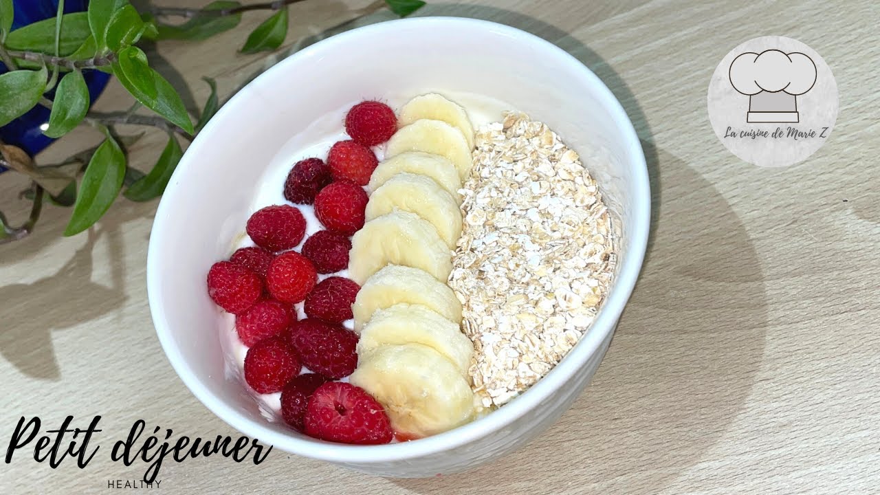 Pour un petit déjeuner healthy ! Fromage blanc flocon d’avoine fruits frais.